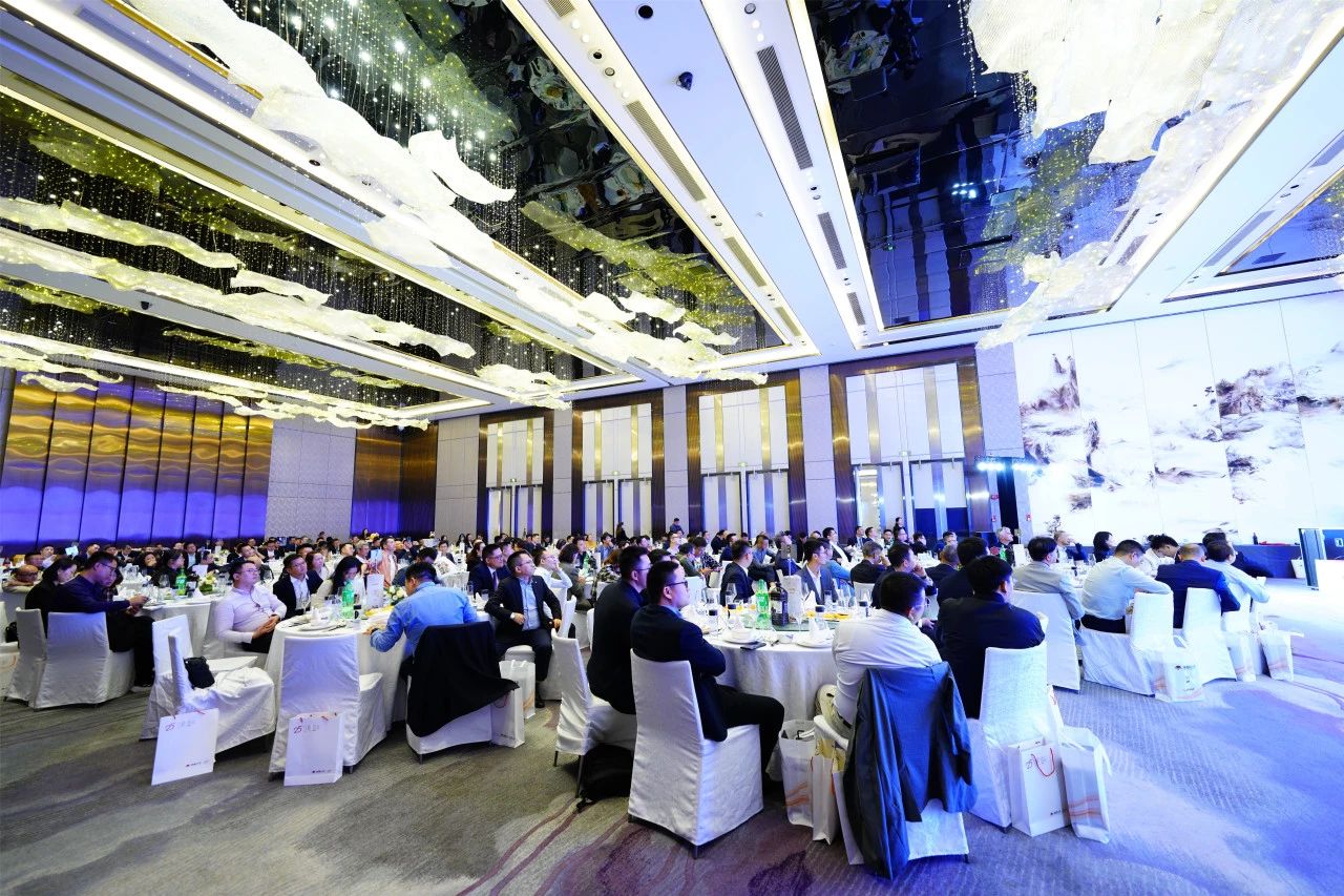 1769482518903668.jpg 26.jpg